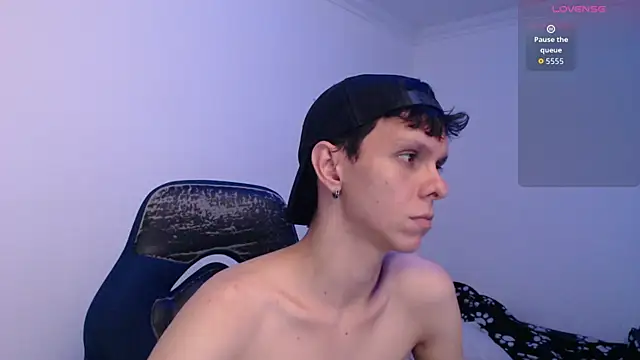 bryamado69 online show from April 4, 4:11 am