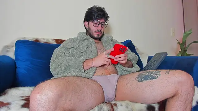 Snapshot of Ackerman_Eren_ chatting on January 23, 12:30 pm Ackerman Eren  online show from January 23, 12:30 pm