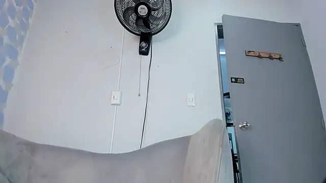 sarita rouzze online show from February 10, 11:04 am