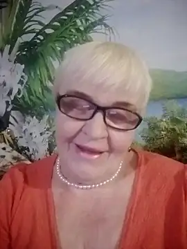 Snapshot of VioletSweet566 chatting on January 31, 9:16 pm VioletSweet566 online show from January 31, 9:16 pm