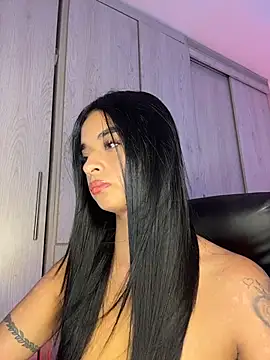 Laura fernandezII online show from December 15, 10:14 pm