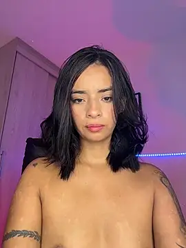 Laura fernandezII online show from March 20, 2:38 am