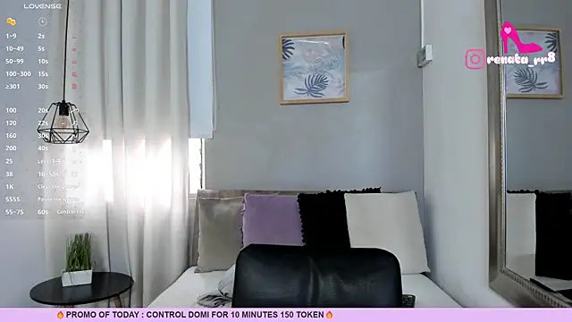 Snapshot of LenaRuiz_ chatting on June 10, 12:04 pm LenaRuiz online show from June 10, 12:04 pm