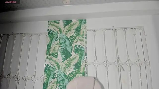  sharlotte777 online show from April 17, 2:09 pm