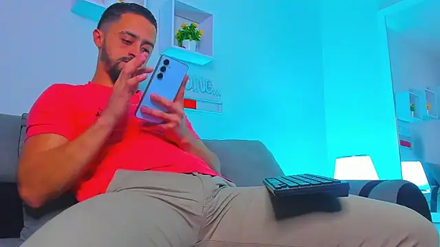 MAXIMUS MASTE3 online show from February 25, 11:47 pm