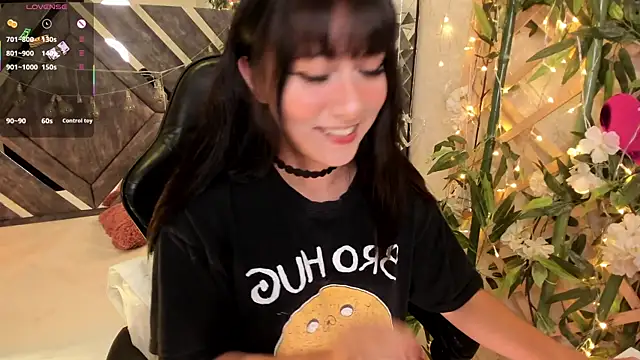 Snapshot of Nanachi_Cook chatting on April 18, 9:26 pm Nanachi Cook online show from April 18, 9:26 pm