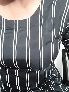 Jasikatamil online show from December 22, 9:50 am