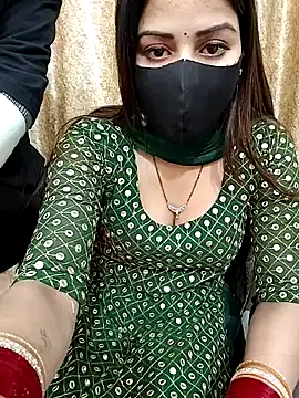 Hotty-anushka online show from December 19, 11:07 am