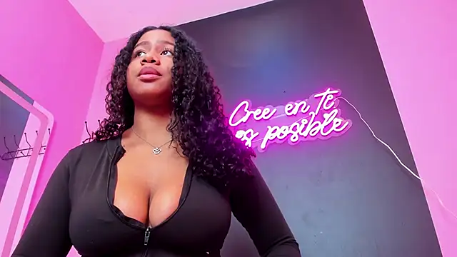 Sofi Fox  online show from March 4, 5:24 pm