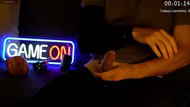 coupleofficial online show from September 12, 9:37 pm