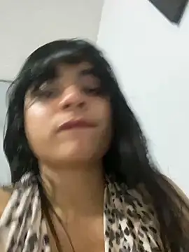 Snapshot of mysteriousgirl20 chatting on December 6, 5:42 am mysteriousgirl20 online show from December 6, 5:42 am