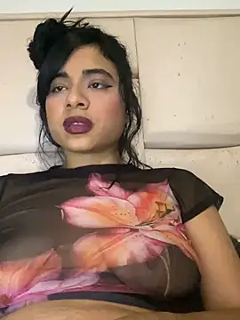 Snapshot of mysteriousgirl20 chatting on March 7, 6:54 pm mysteriousgirl20 online show from March 7, 6:54 pm