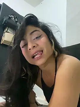 Snapshot of mysteriousgirl20 chatting on April 14, 8:48 pm mysteriousgirl20 online show from April 14, 8:48 pm