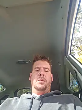 Titanhoott online show from October 30, 12:50 pm