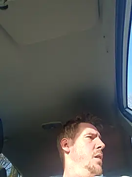 Titanhoott online show from December 1, 11:15 am