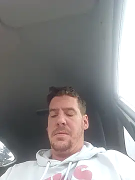 Titanhoott online show from December 2, 8:41 am