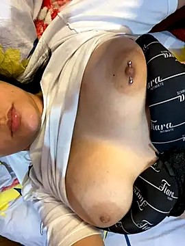 Nicol1997 online show from November 16, 3:12 am