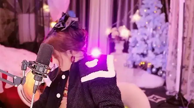 Snapshot of Missy_Nana21 chatting on January 1, 4:39 pm Missy Nana21 online show from January 1, 4:39 pm