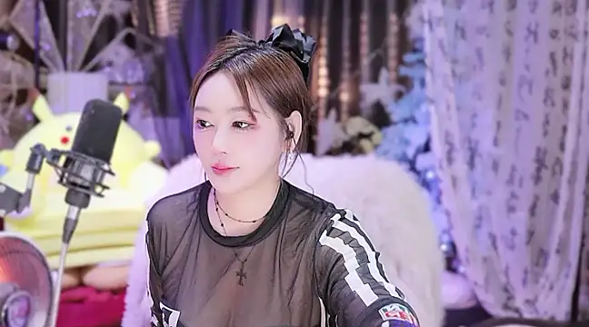 Snapshot of Missy_Nana21 chatting on January 19, 4:25 pm Missy Nana21 online show from January 19, 4:25 pm