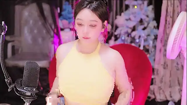 Snapshot of Missy_Nana21 chatting on September 30, 1:38 pm Missy Nana21 online show from September 30, 1:38 pm