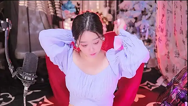 Snapshot of Missy_Nana21 chatting on October 5, 4:16 pm Missy Nana21 online show from October 5, 4:16 pm