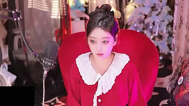 Snapshot of Missy_Nana21 chatting on October 20, 4:18 pm Missy Nana21 online show from October 20, 4:18 pm