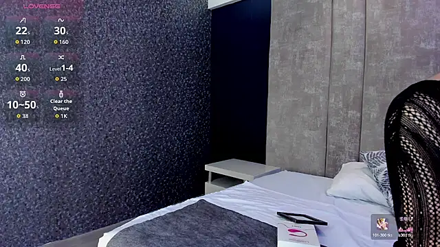 MaxiRogers online show from January 16, 9:35 am