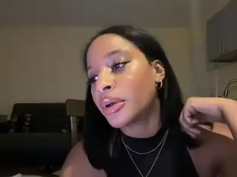 shandiloveslemonss online show from December 19, 3:51 am