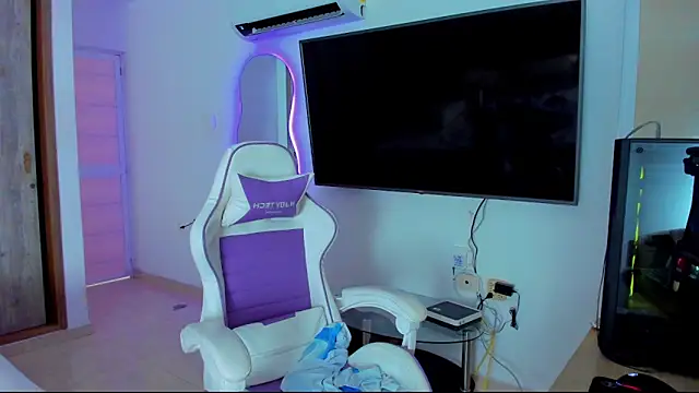 kittyandrick online show from November 13, 11:58 pm