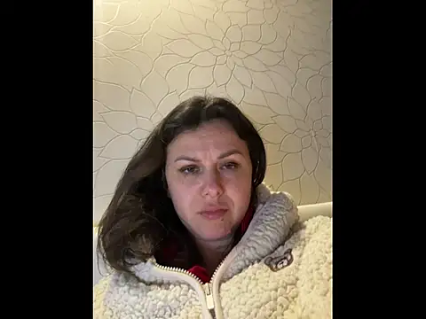 LeggyLover90 online show from March 2, 1:29 pm