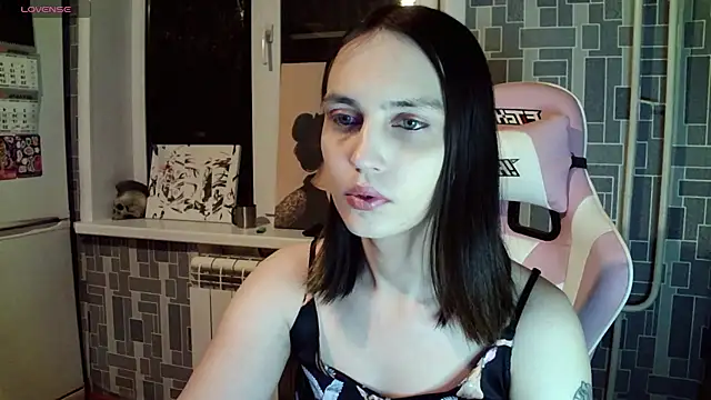 BlackHe4rts  online show from December 14, 3:58 pm