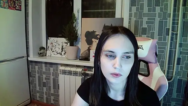 BlackHe4rts  online show from March 11, 9:59 pm