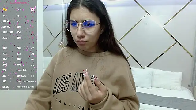 Lita Rogers online show from December 17, 1:27 pm