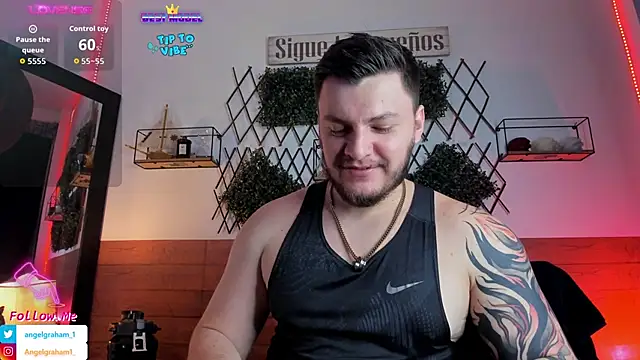 Snapshot of Angelgraham_1 chatting on November 7, 6:41 pm Angelgraham 1 online show from November 7, 6:41 pm