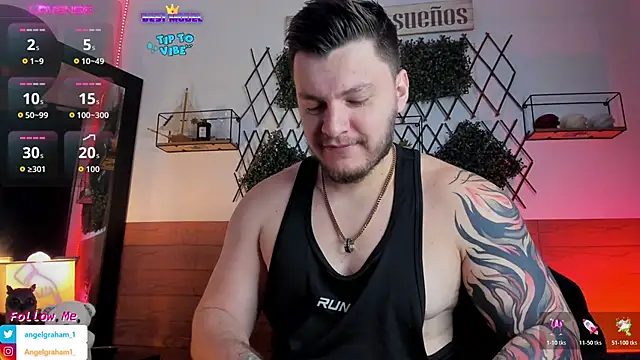 Snapshot of Angelgraham_1 chatting on November 25, 4:29 pm Angelgraham 1 online show from November 25, 4:29 pm