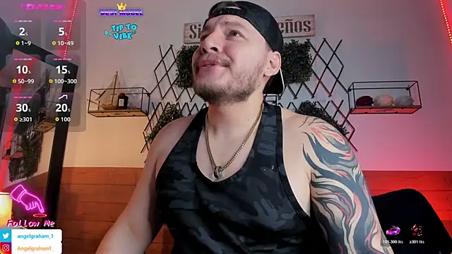 Snapshot of Angelgraham_1 chatting on January 9, 4:21 pm Angelgraham 1 online show from January 9, 4:21 pm