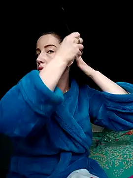 LuLuLover89 online show from January 6, 9:52 am