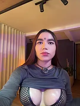 Snapshot of carolynnetrujillo chatting on June 24, 3:27 am carolynnetrujillo online show from June 24, 3:27 am