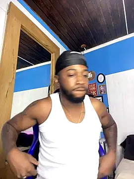 Drake Nassir4 online show from November 4, 9:03 pm