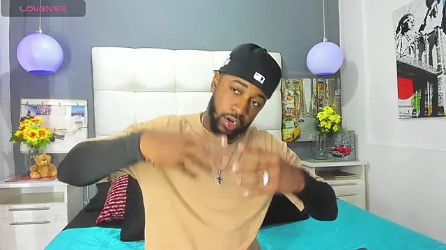 Drake Nassir4 online show from January 8, 8:55 pm