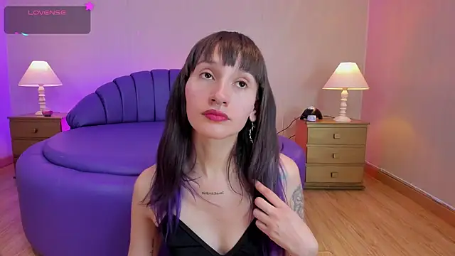 ElectraRaptiis online show from March 3, 8:00 pm