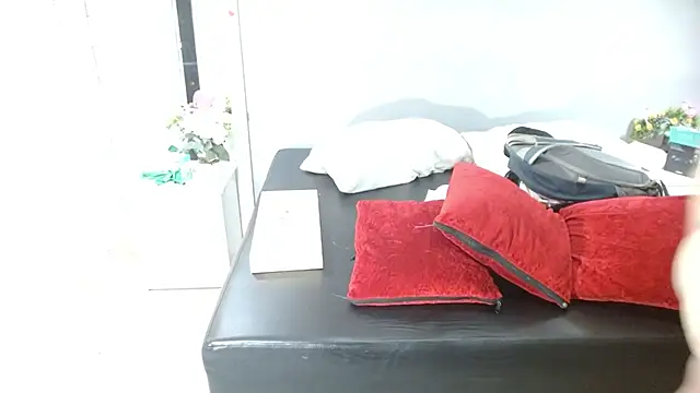 Snapshot of Kimandyuk chatting on March 17, 7:15 pm Kimandyuk online show from March 17, 7:15 pm