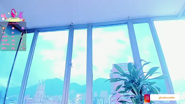 Megan Lim online show from February 17, 1:53 pm