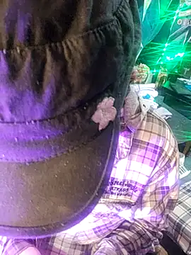 Boo-boo kittyfux online show from November 11, 8:25 am