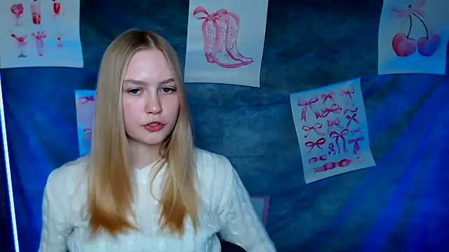 Snapshot of MademoiselleCl chatting on February 23, 1:19 pm MademoiselleCl online show from February 23, 1:19 pm