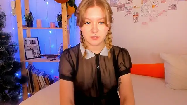 Snapshot of leazy_peazy chatting on December 14, 6:35 am leazy peazy online show from December 14, 6:35 am