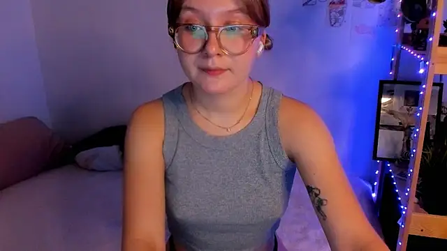 Snapshot of leazy_peazy chatting on October 19, 6:58 am leazy peazy online show from October 19, 6:58 am