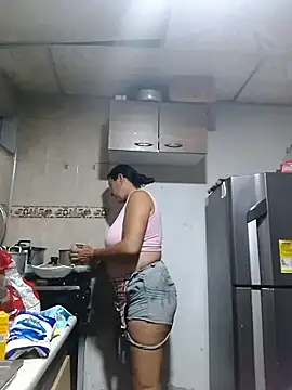 lupita 2023 online show from December 4, 1:25 am