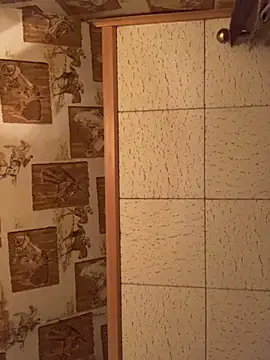 Snapshot of Tonybaloney1972 chatting on October 24, 1:13 am Tonybaloney1972 online show from October 24, 1:13 am