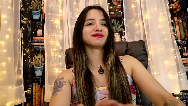 julietta   jackson online show from June 25, 8:46 pm
